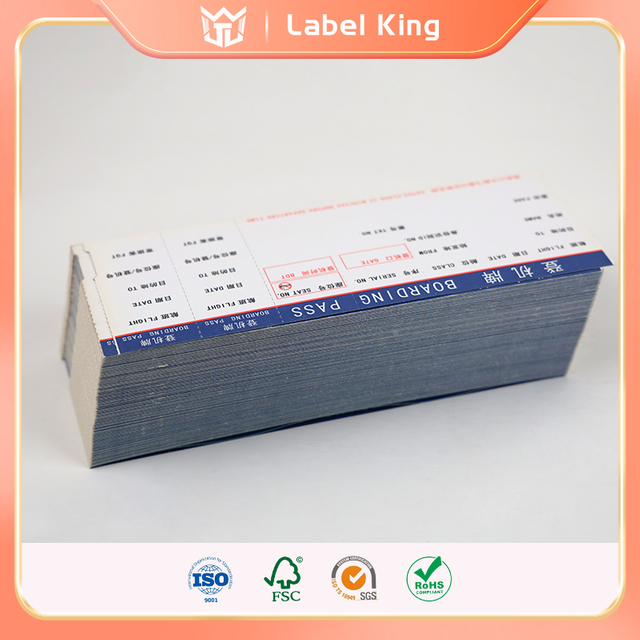 تتميز بطاقة الصعود إلى الطائرة بأنها مقاومة للماء والعرق ومقاومة للاهتراء